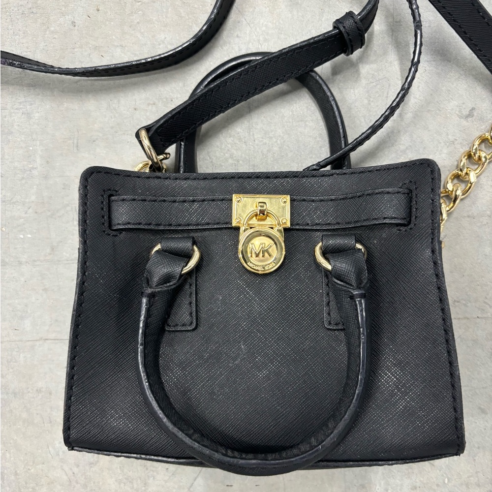 Michael Kors Micro Hamilton‎ Black Leather Crossbody Handbag - Picture 2 of 5